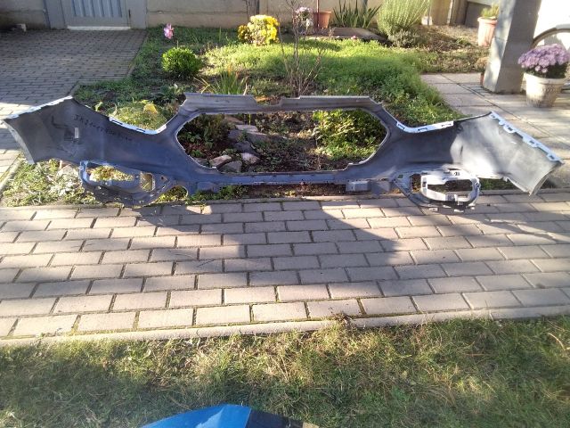 bontott FORD TRANSIT Első Lökhárító (Üresen)