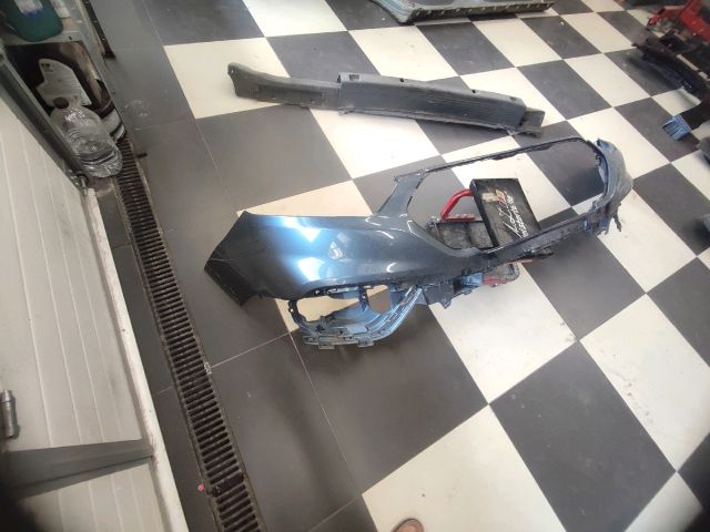 bontott FORD TRANSIT Első Lökhárító (Üresen)