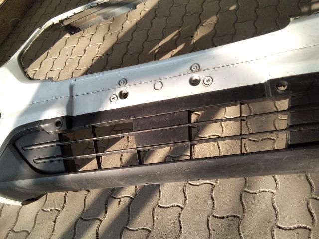 bontott FORD TRANSIT Első Lökhárító (Üresen)