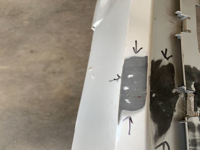 bontott FORD TRANSIT Első Lökhárító (Üresen)