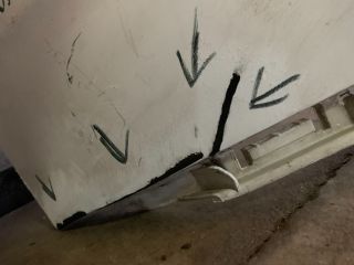 bontott FORD TRANSIT Első Lökhárító (Üresen)