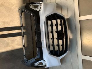 bontott FORD TRANSIT Első Lökhárító (Üresen)