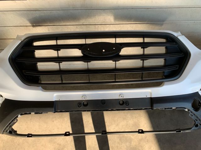 bontott FORD TRANSIT Első Lökhárító (Üresen)