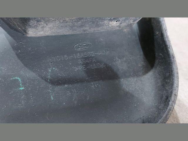 bontott FORD TRANSIT Első Sárvédő Gumi Pár