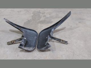 bontott FORD TRANSIT Első Sárvédő Gumi Pár