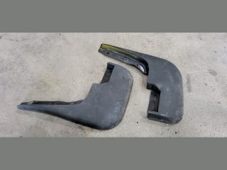 bontott FORD TRANSIT Első Sárvédő Gumi Pár