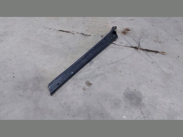 bontott FORD TRANSIT Első Szélvédő Felső Díszléc