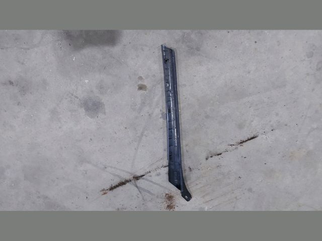 bontott FORD TRANSIT Első Szélvédő Felső Díszléc