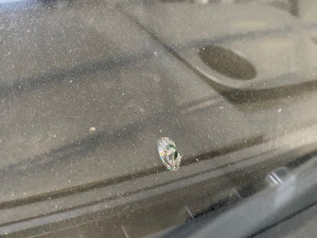 bontott FORD TRANSIT Első Szélvédő Jobb Díszléc