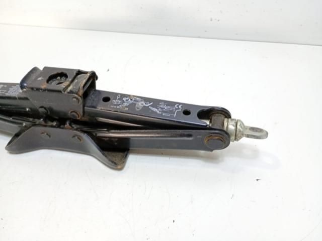 bontott FORD TRANSIT Emelő