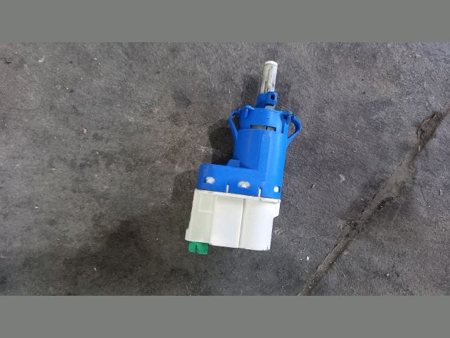 bontott FORD TRANSIT Fék Pedál Kapcsoló