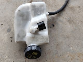 bontott FORD TRANSIT Fékfolyadék Tartály