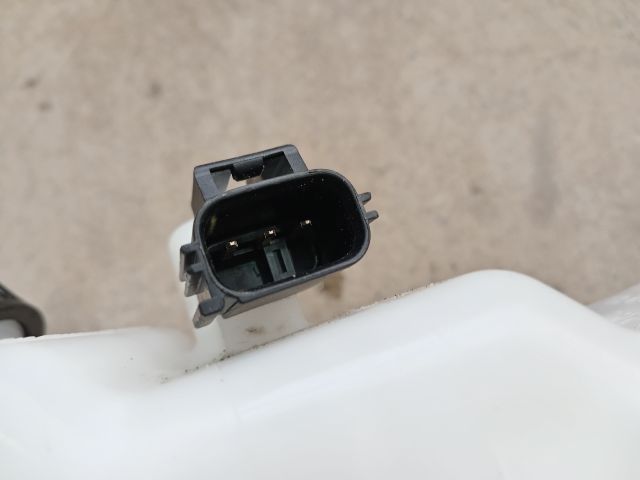 bontott FORD TRANSIT Fékfolyadék Tartály