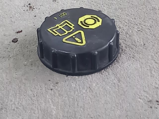 bontott FORD TRANSIT Fékfolyadék Tartály