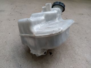 bontott FORD TRANSIT Fékfolyadék Tartály