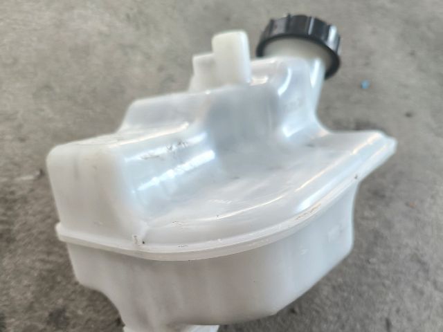 bontott FORD TRANSIT Fékfolyadék Tartály