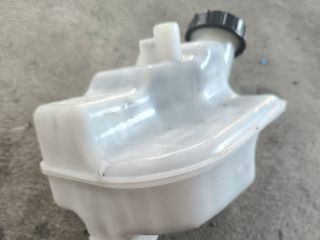bontott FORD TRANSIT Fékfolyadék Tartály