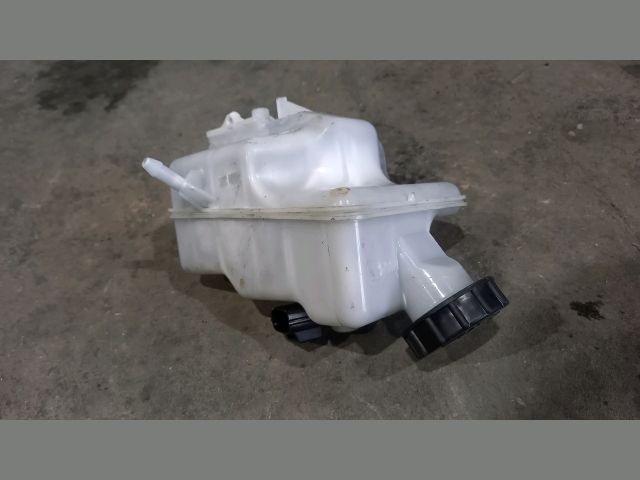 bontott FORD TRANSIT Fékfolyadék Tartály