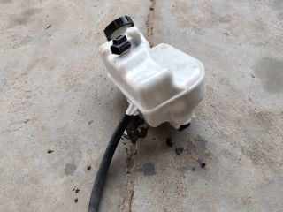 bontott FORD TRANSIT Fékfolyadék Tartály