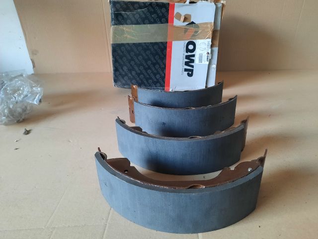 bontott FORD TRANSIT Fékpofa