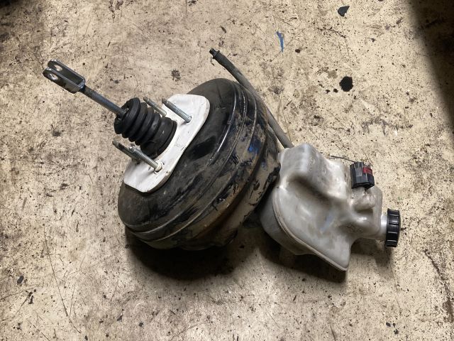 bontott FORD TRANSIT Fékrásegítő