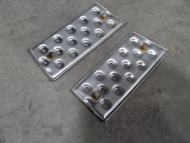 bontott FORD TRANSIT Fellépő Pár