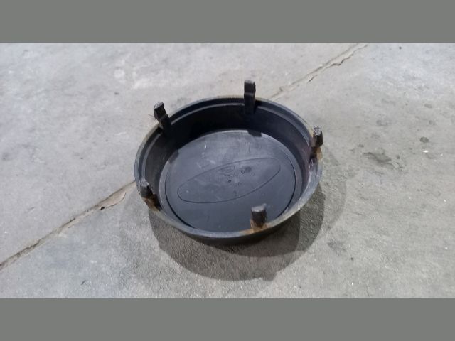 bontott FORD TRANSIT Felniközép (1 db)