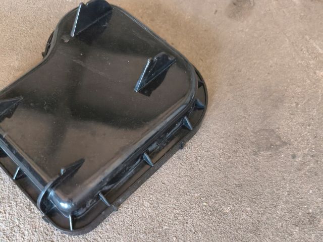 bontott FORD TRANSIT Fényszóró Izzó Foglalat