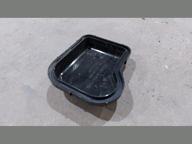 bontott FORD TRANSIT Fényszóró Lámpabúra Fedél