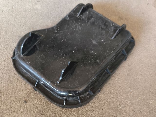 bontott FORD TRANSIT Fényszóró Lámpabúra Fedél