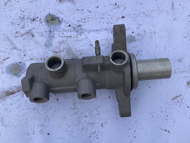 bontott FORD TRANSIT Főfékhenger