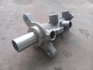 bontott FORD TRANSIT Főfékhenger