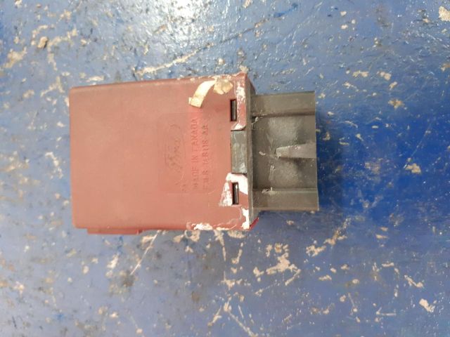 bontott FORD TRANSIT Hátsó Ablakemelő Elektronika