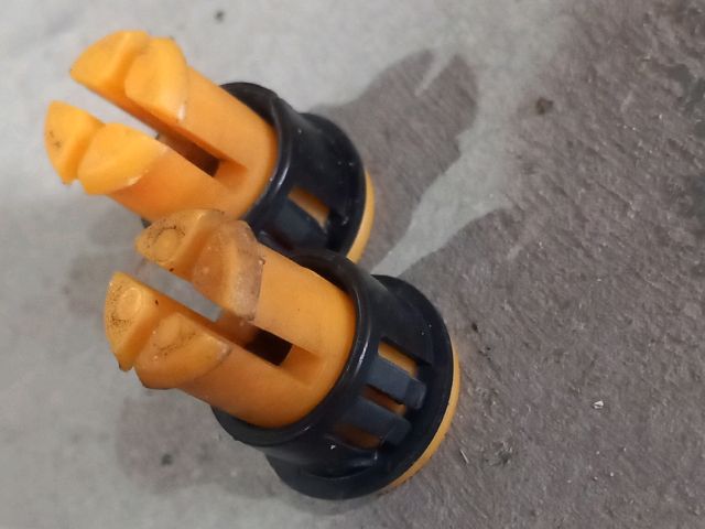 bontott FORD TRANSIT Hátsó Ajtóhatároló