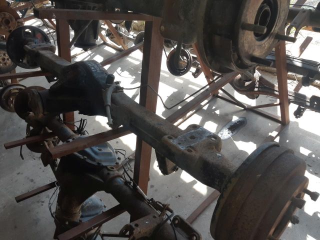 bontott FORD TRANSIT Hátsó Híd (Dobfékes)