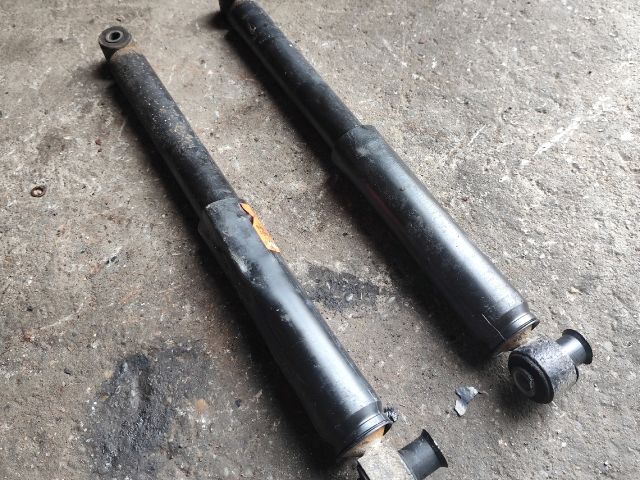 bontott FORD TRANSIT Hátsó Lengéscsillapító Pár