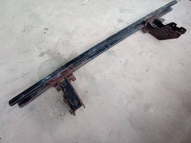 bontott FORD TRANSIT Hátsó Lökhárító Merevítő (Fém)