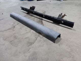 bontott FORD TRANSIT Hátsó Lökhárító Merevítő (Fém)