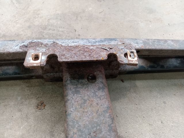 bontott FORD TRANSIT Hátsó Lökhárító Merevítő (Fém)