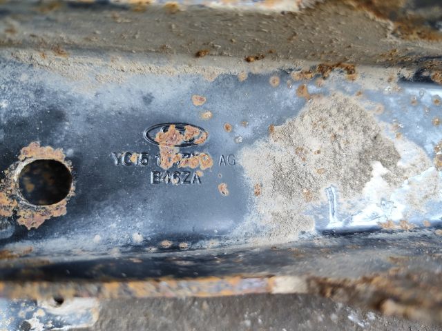 bontott FORD TRANSIT Hátsó Lökhárító Merevítő (Fém)