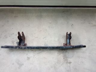 bontott FORD TRANSIT Hátsó Lökhárító Merevítő (Fém)