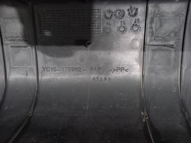 bontott FORD TRANSIT Hátsó Lökhárító Merevítő (Fém)