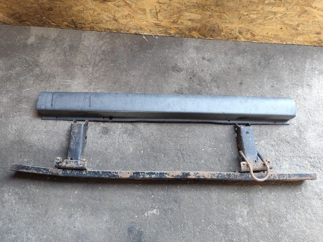 bontott FORD TRANSIT Hátsó Lökhárító Merevítő (Fém)