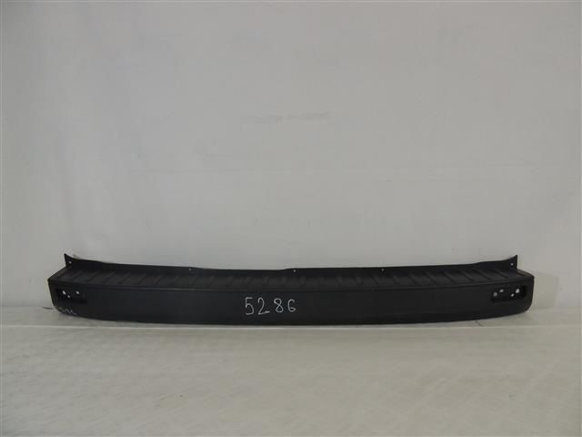 bontott FORD TRANSIT Hátsó Lökhárító (Részeivel)