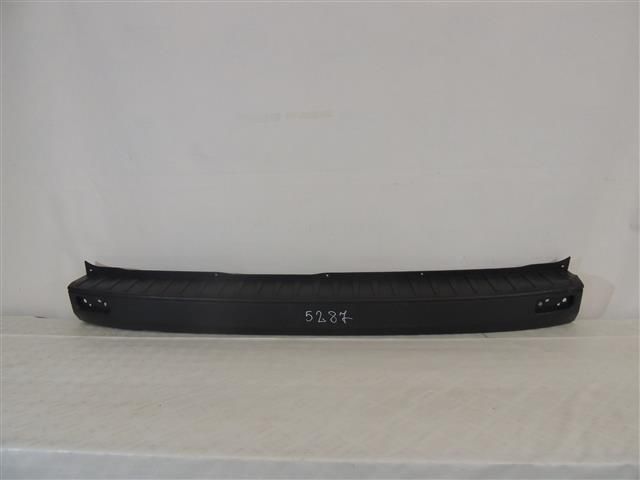 bontott FORD TRANSIT Hátsó Lökhárító (Részeivel)