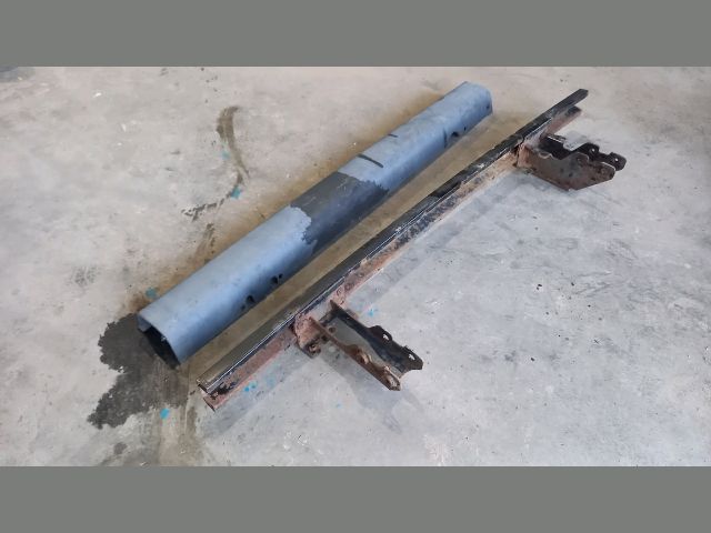 bontott FORD TRANSIT Hátsó Lökhárító (Részeivel)