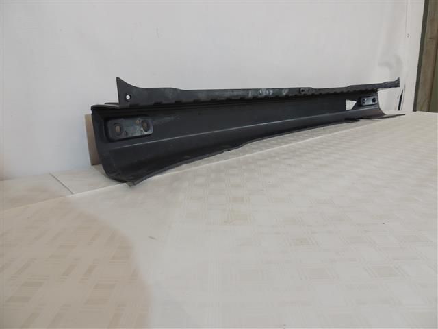 bontott FORD TRANSIT Hátsó Lökhárító (Részeivel)