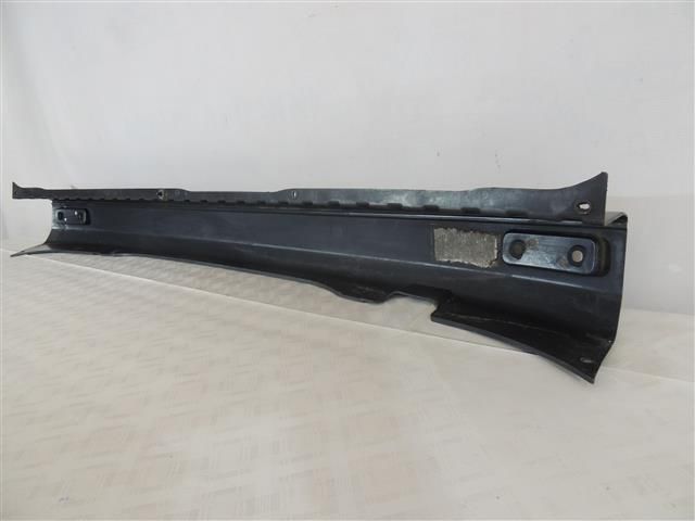 bontott FORD TRANSIT Hátsó Lökhárító (Részeivel)