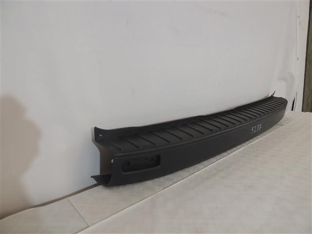 bontott FORD TRANSIT Hátsó Lökhárító (Részeivel)