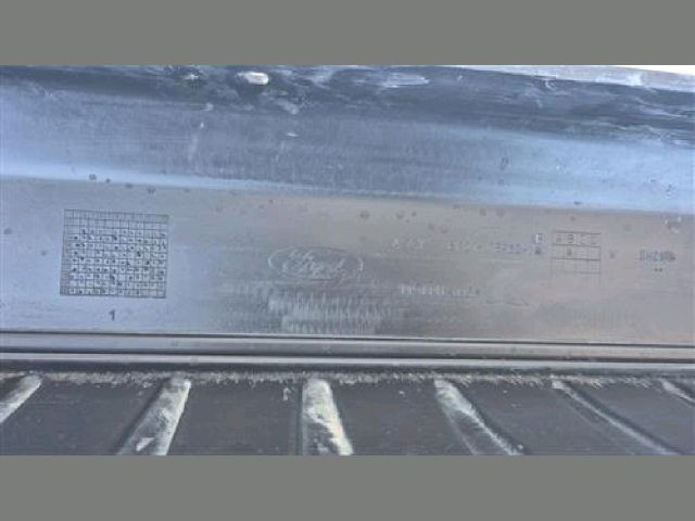 bontott FORD TRANSIT Hátsó Lökhárító (Részeivel)